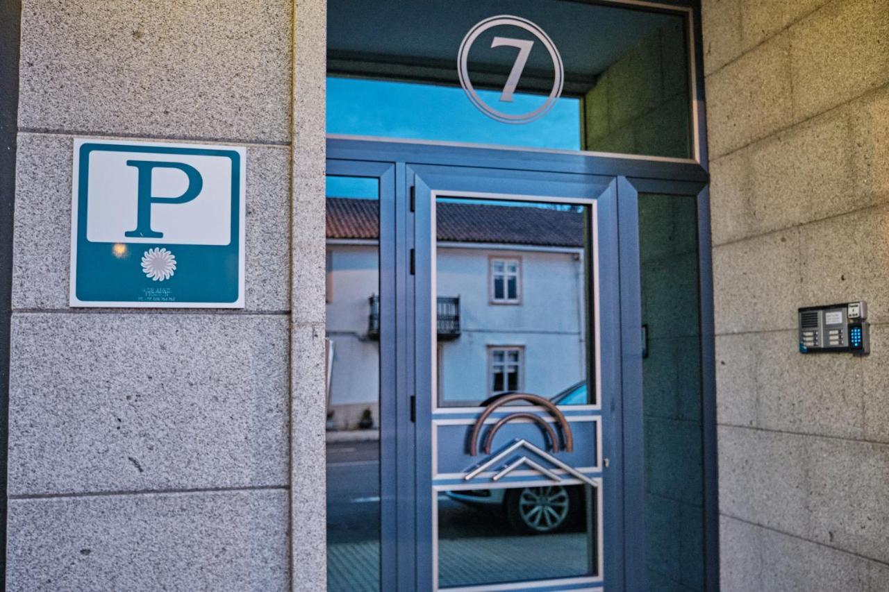 Peregrina Pension 2 O Pedrouzo Bagian luar foto